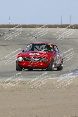 media/Nov-16-2024-CalClub SCCA (Sat) [[641f3b2761]]/Group 1/Race (Outside Grapevine)/